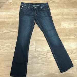 Womens Express jeans new size 6 barely bootcut